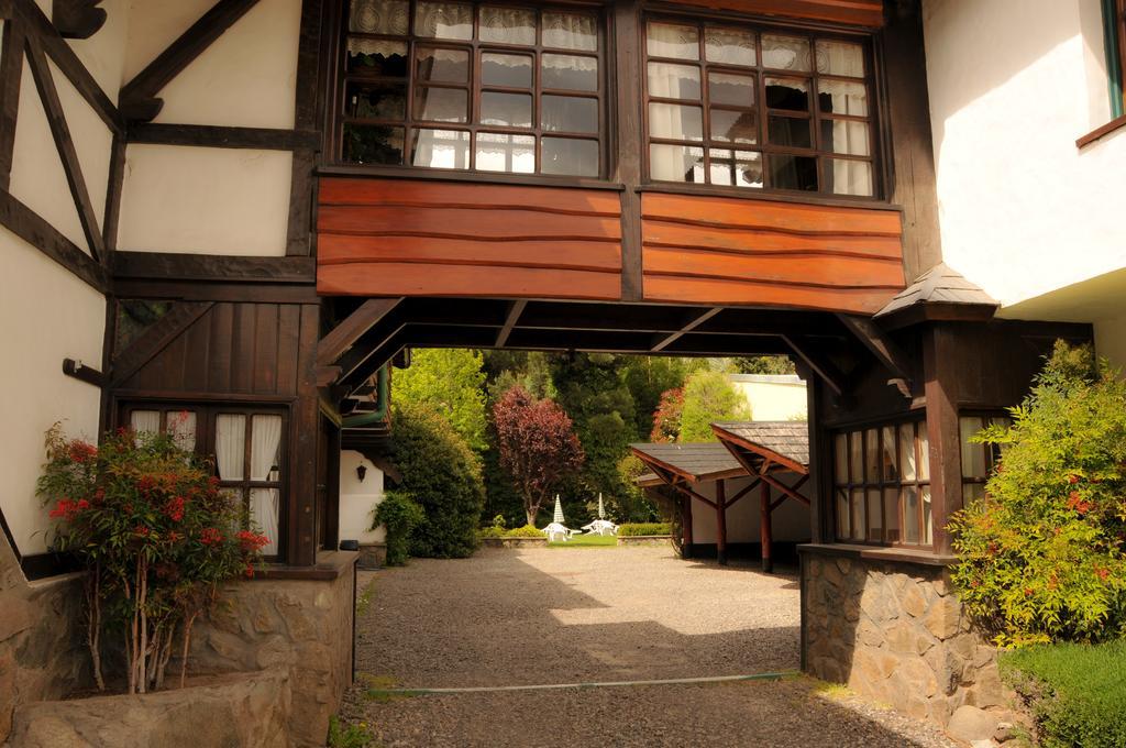 Hosteria La Masia San Martin de los Andes Exterior photo