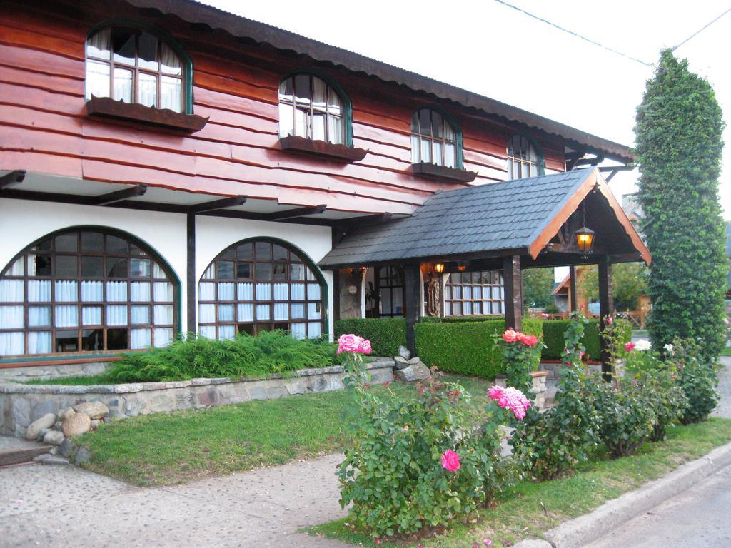 Hosteria La Masia San Martin de los Andes Exterior photo